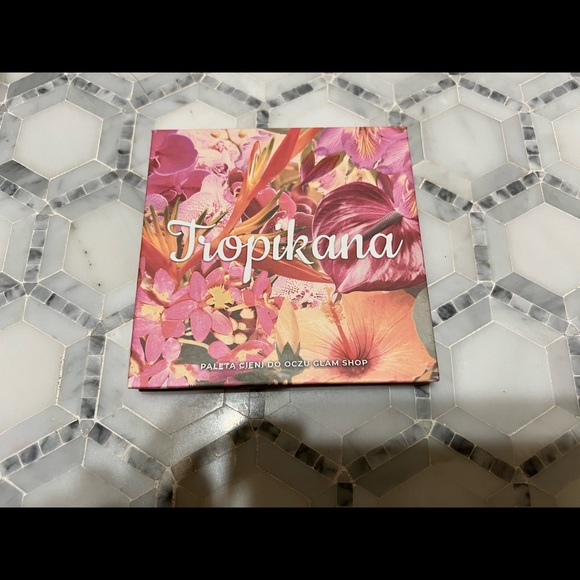 Glam shop Eyeshadow Palette - Picture 1 of 2